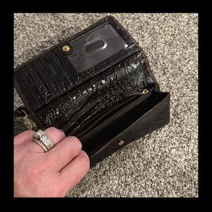 Brand new Brahmin wallet